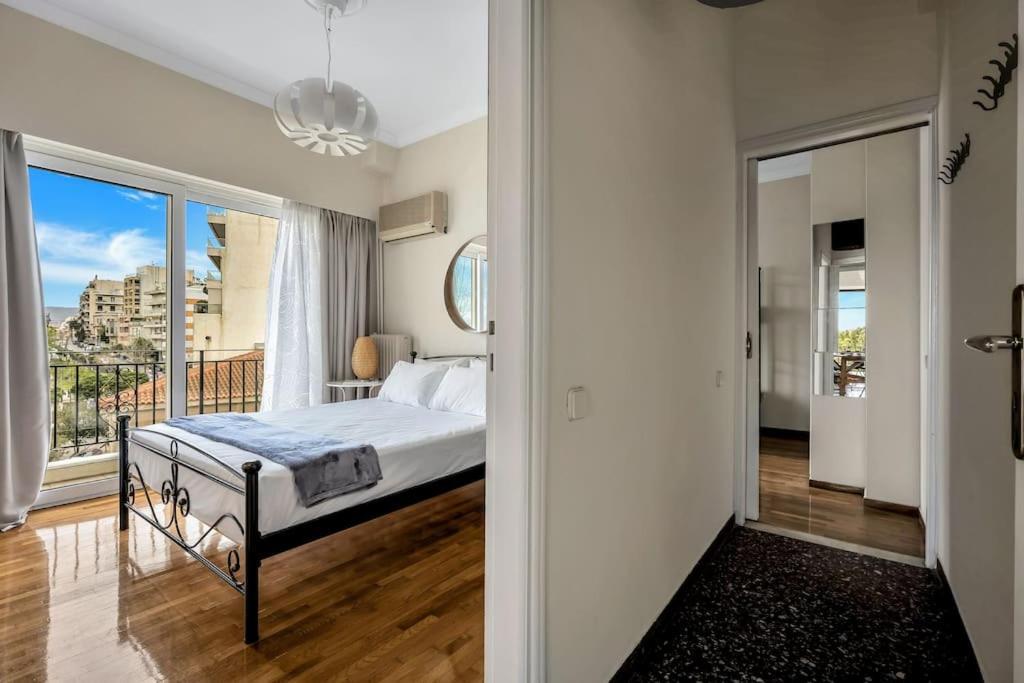 Bright Central Apartment With Splendid Sea View! Халкис Екстериор снимка
