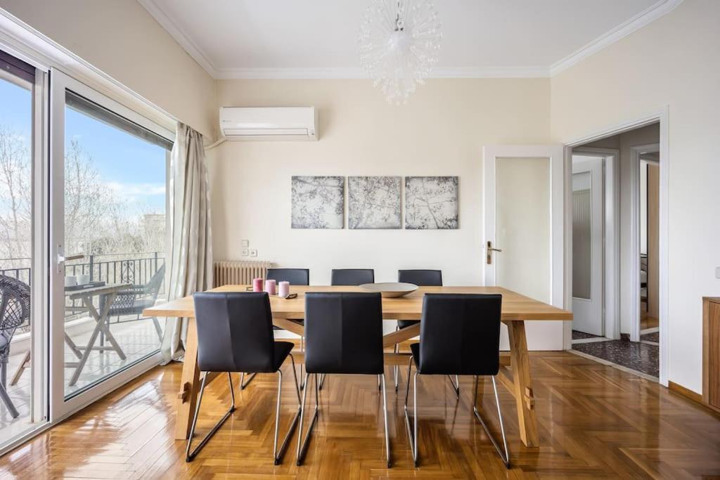 Bright Central Apartment With Splendid Sea View! Халкис Екстериор снимка